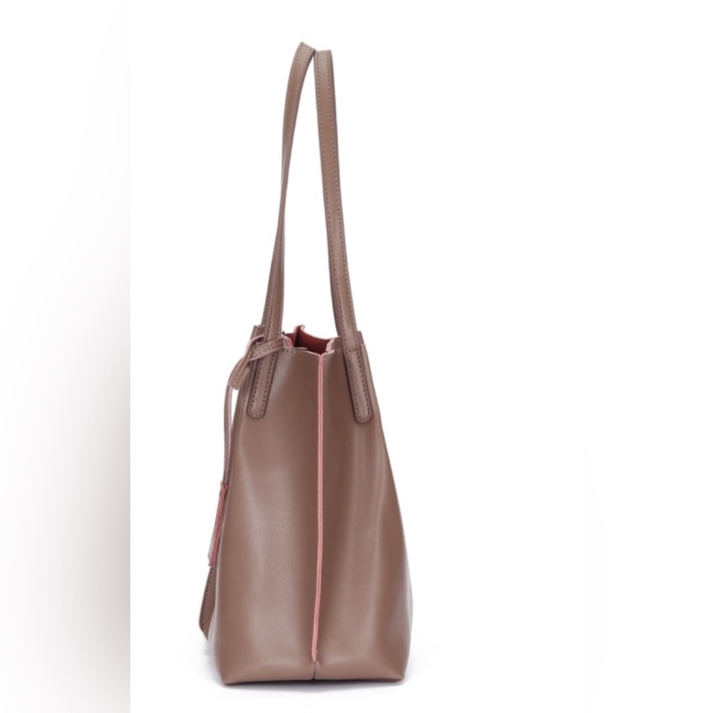 NWOTS Leather Tote Bag NWOTS - Picture 9 of 16